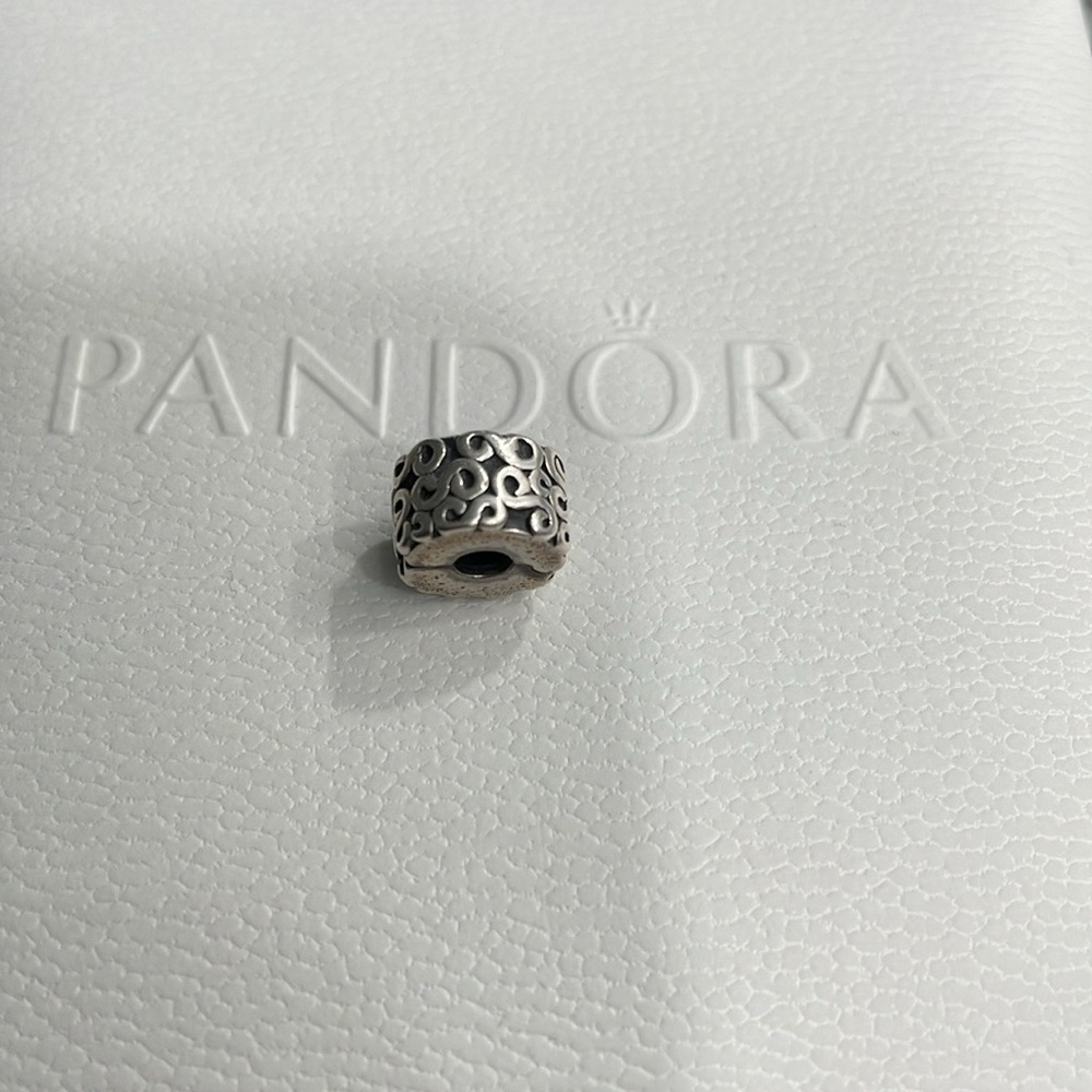Pandora Silver Swirl Serpentine Clip Charm